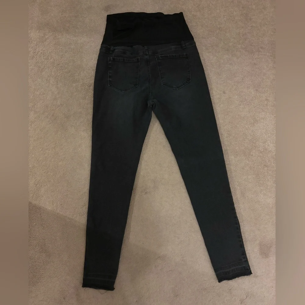 SHEIN Classic Black Maternity Skinny Jeans - Picture 2 of 8